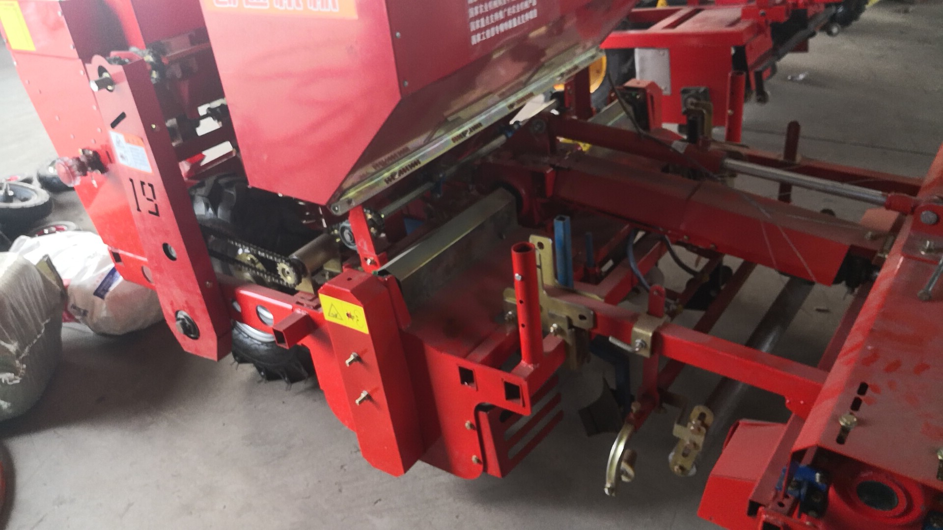 红薯多功能覆膜机