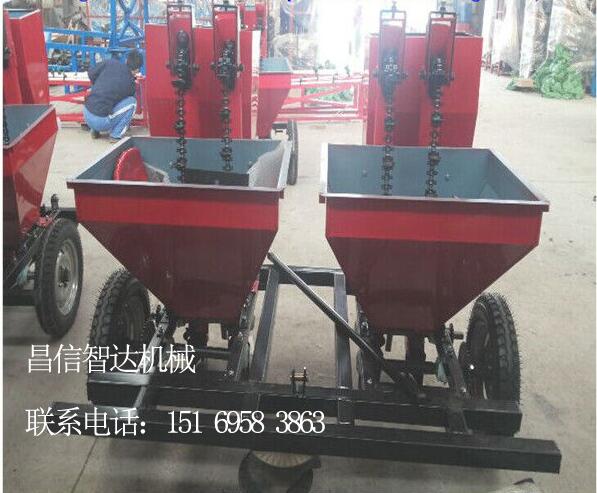 土豆播种机械